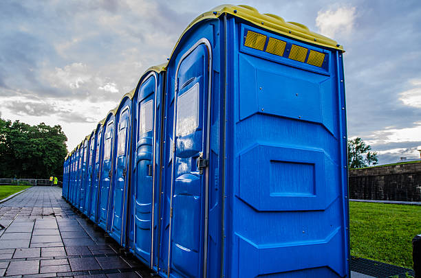 Best Portable toilet rental cost  in Newport, OH